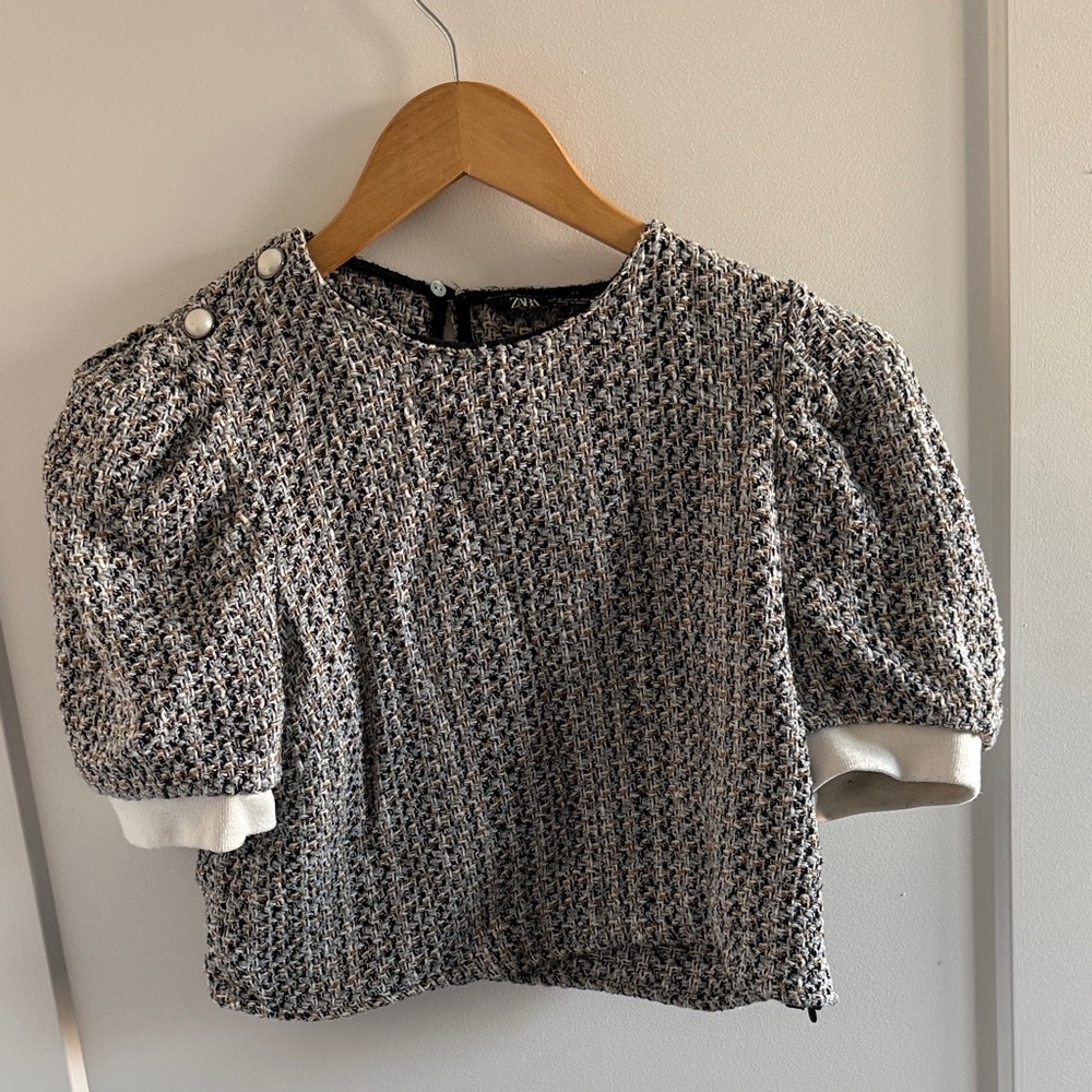 Zara Monochrome Textured Puff Sleeve Blouse